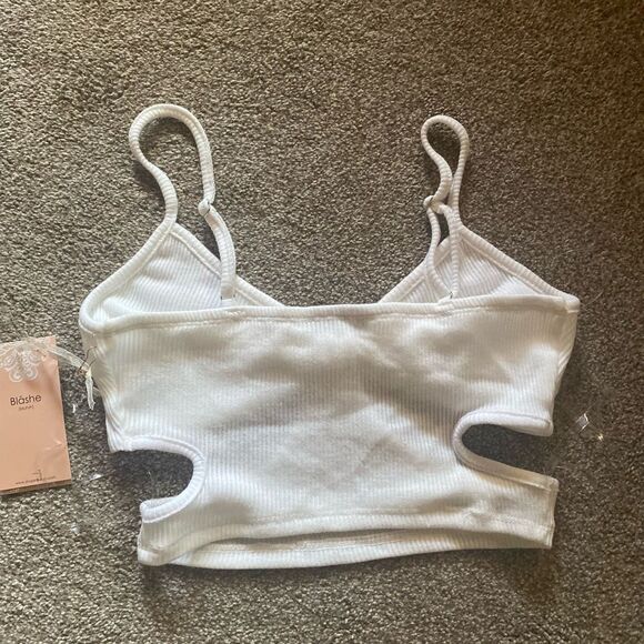 white spaghetti strap fashion top - Picture 5 of 9